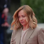 „TUNNEN VASTIKUST.“ Itaalia peaminister vihastas temast töödeldud fotosid avaldanud pornosaidi peale