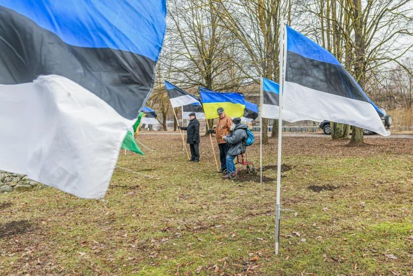 GALERII | 76 aastat tagasi algas järjekordne põrgutee. Tartus mälestati küüditamise ohvreid