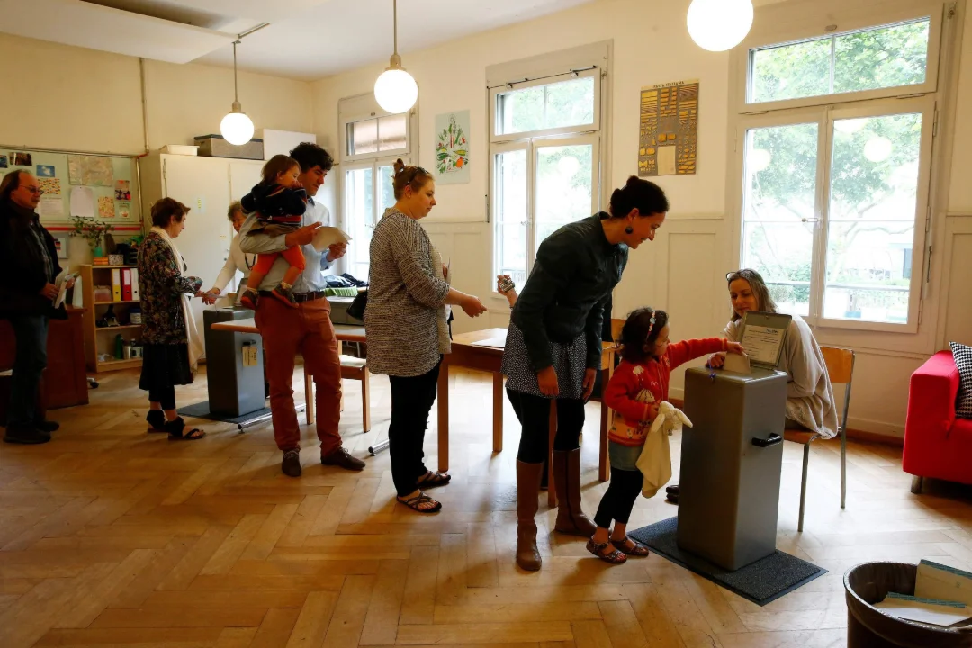 Šveitsis hääletati kodanikupalk maha: kas see on marksistlik utoopia?