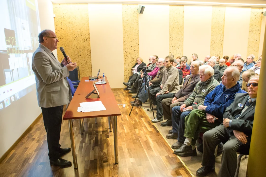MART HELME VENE DIPLOMAATIAST: läbirääkimised on neile sõda, mis tuleb võita!