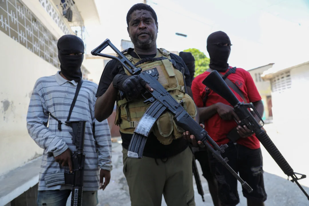 HAITI JÕUGULIIDRID: riigis valitsevast kaosest lõikavad teiste seas kasu endine politseinik Barbecue ja räpparihakatis Izo