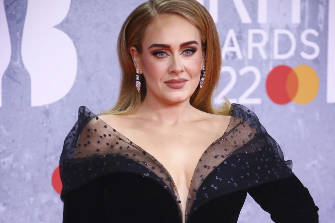 HÕISSA, PULMAKELLAD! Adele kinnitas kihlust Rich Pauliga: „Ma lähen mehele!"