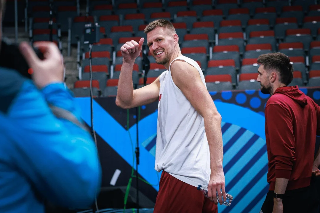 ÕL RIIAS | Kristaps Porzingis määris eestlastele mett mokale: mäng Eestiga on kõige keerulisem!